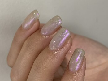 オベリオアトリエ(OBERIO ATELIER)の写真/パラジェル変更可能。オフィスに馴染む上品ネイルとトレンドのニュアンス。貴方だけの似合わせスタイル。