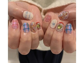 プラス(Plus)/落書きネイル