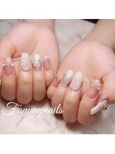 ファミーネイルズ(Fammy nails)/つけ放題