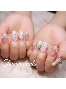 ファミーネイルズ(Fammy nails)/つけ放題