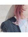 リンガ(Ringa)&nbsp;ハイトーンカラーでヘアアレンジをするのが好きです！