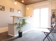 はりきゅう治療院 ガク ワンアンドオンリー(GAKU One&Only)/ゆったりした受付スペース！