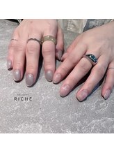 リッシュ(RICHE)/マグ×フラッシュニュアンスnail