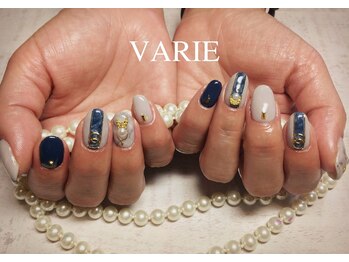 ヴァリエ(VARIE)/大人ネイビーネイル