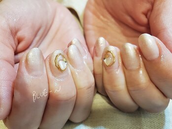 ブルーエヌ(BLUE N)/ワンポイントアクセサリーネイル
