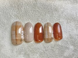 11月限定　初回9000円