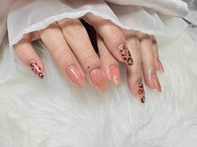 ワイワイディーエス(YYDS)/