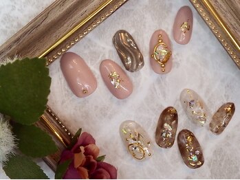 ボガスティーズネイル(Vogusty's nail)/トレンドアートストーンつけ放題