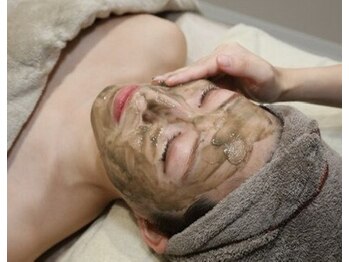 リアン/剥離ありハーブピーリング