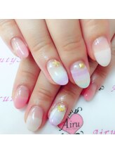 アイル ビューティーサロン(Airu Beauty Salon)/シンプルボーダーネイル