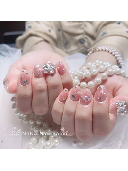 シーシーナナ ネイルサロン(CC NaNa Nail Salon)/キラキラネイル持ち込みデザイン