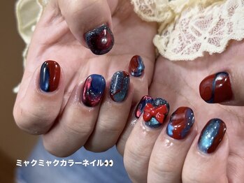 ミャクミャクカラーネイル