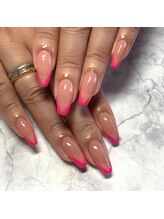 アクア ライズ 上大岡店(Aqua Rise)/Ｖフレンチネイル