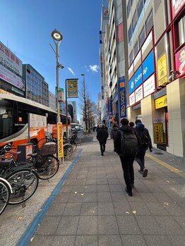 チーク 新宿南口店(cheek)/6,直進