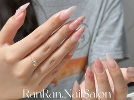 ヌードピンクグラデ×チェック