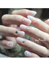 アイビーネイル(ivy-nail)/雪の結晶ネイル☆