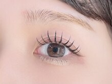 「まつげパーマ」「パリジェンヌラッシュリフト」「マツエク」「アイブロウ」の施術についてよくある質問★