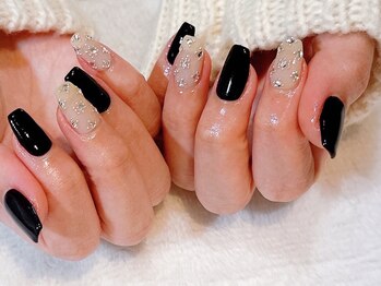 ムーピーネイル(moopy nail)/◆black×bijou