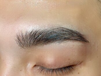 レイカ(Reika)の写真/【横浜駅にメンズ眉毛サロンがNEW OPEN♪】眉一つで第一印象は変わる◎ビジネスでも一目置かれる清潔感を♪