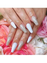 シュシュ ルージュ(chouchouRouge)/ホワイトネイル