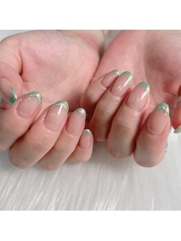 バブラブ/オーロラフレンチネイル