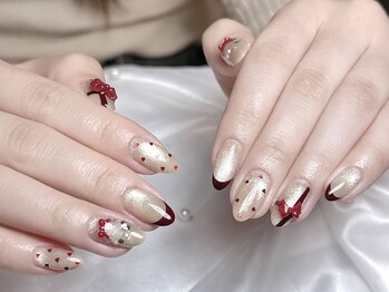 ブイピーネイル 新大久保(VP nail)/長さだし&やり放題90分