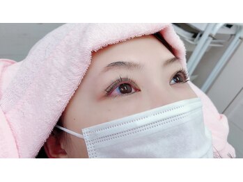 ジュエラ(Jewelux by trusty)/パリジェンヌラッシュリフト