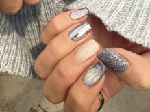 ノラ ミナミアオヤマ(NORA MINAMIAOYAMA)/キラキラブルー