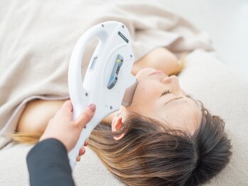 レヴィア(REVIA)の写真/高リピート！BBL光フェイシャル60分¥5000♪《30代～50代の方におすすめ☆》[小顔/四日市]