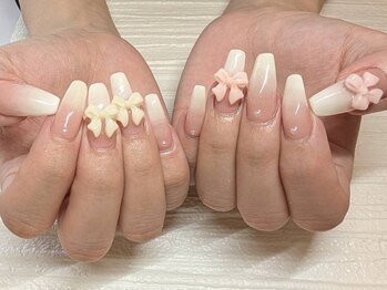 レピ(RePi)の写真/〈デザインにお悩みの方に◎〉選べる定額ネイルが大人気☆季節のトレンドに合わせた最旬デザインをご用意♪