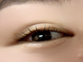 ソワ(soi.)/ブラックティントまつ毛パーマ