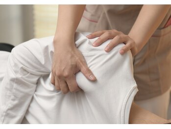 整う場所 | totonoi　整体/カイロ/リラク/ヘッドスパの写真/メンズ歓迎！忙しい毎日に休息を。肩こり、首こり、仕事疲れを根本からケアしてスッキリした自分へ。