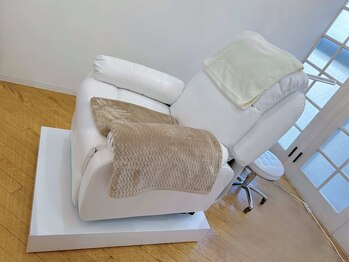 アイモア 四日市店(eye mor.)/個室空間でゆったりと過ごせます