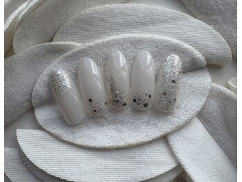 ブライダルネイル