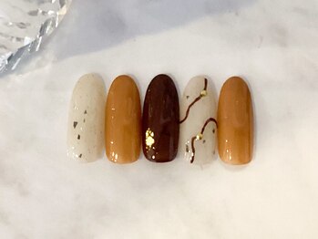 ピアレス(Peerless)/ネイル定額¥8,800コース