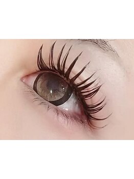 ボリュームのある目元にしたい