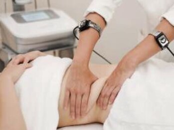 BODY CARE UP↑の写真/女性専用の完全個室★【効果◎最新痩身機器ウィンバック[WINBACK]エステ】でサイズダウンを目指す♪