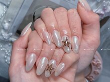 リュクス(LUXE)/ホワイトミラーヒョウ柄