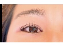 パリジェンヌラッシュリフトが低価格で受けられます♪