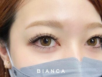 ビアンカルーチェ 渋谷店(Bianca luce)の写真/【大人気メニュー！バインドロック100束¥7200】ボリュームUP!経験豊富な高い技術力×提案力で理想のeyeへ!