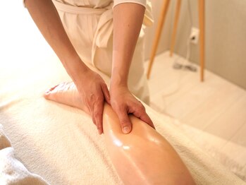 エンボディメントラボラトリー エイトレターズ(Embodiment Lab. 8 LETTERS)/アロマリンパトリートメント8