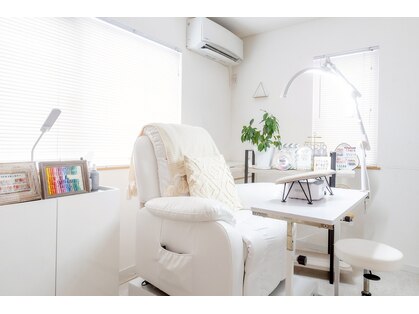 エフドットネイル(f.nail)の写真