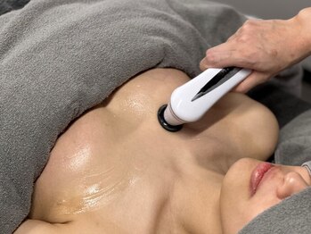 アールメディカルサロン 富山院(R Medical Salon)の写真/最新!日帰りヒアル導入バスト☆ヒアルリッチ×BTXサーマ×マッサージ￥16500