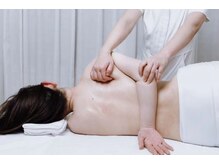 【当店自慢のオールハンドリンパで痩身×コリ,疲れを同時に解消】