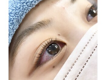 アイアヴァンス 神戸三宮店(Eye AVANCE.)/上まつ毛パーマ
