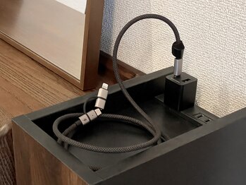 トトノエ(totonoe.)/スマホの充電可能です