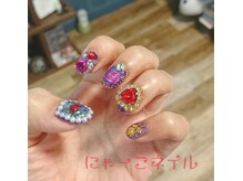 にゃーこネイル/ビジュー☆持ち込みデザイン