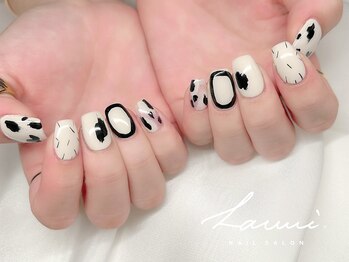 ラウミー(Laumi)/ニュアンスネイル