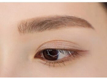 ジェリービーンズ(Jelly Beans)/アイブロウスタイリング