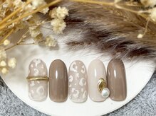 ネイルルームシャイン/